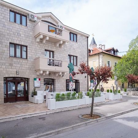 Apartmani Vila Kosa Trebinje Eksteriør bilde