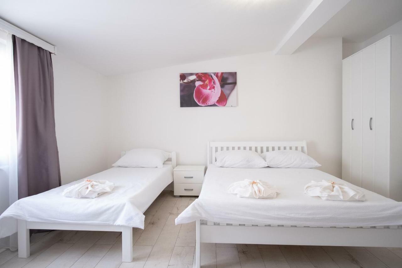 Apartmani Vila Kosa Trebinje Eksteriør bilde